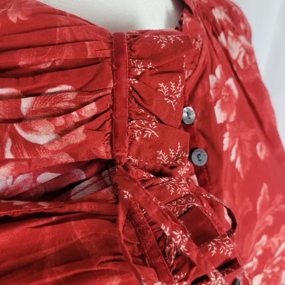 🌻Sundance Red Floral Blouse - Picture 8 of 10